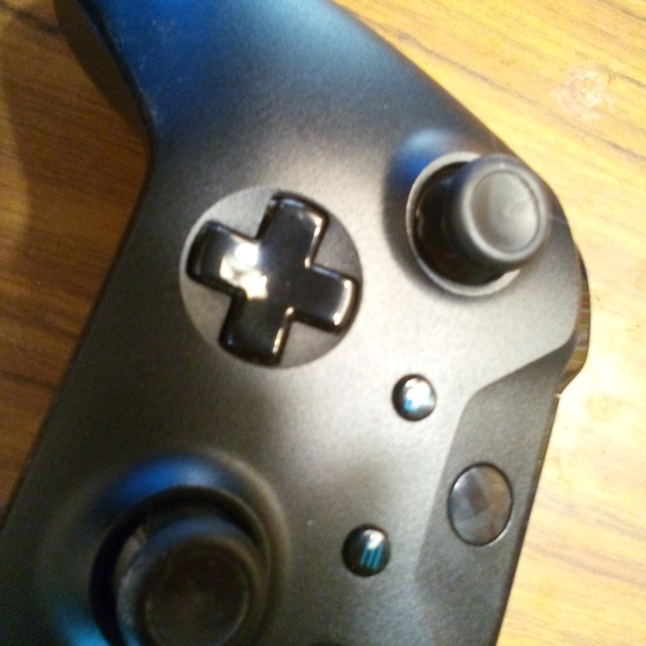 Xbox controller - Picture 4 of 4
